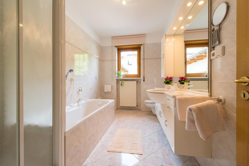 Weifnerhof Villa Termeno Ngoại thất bức ảnh